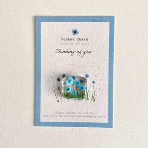 Pocket hug/charm/keepsake ‘thinking of you’ bereavement card sympathy card