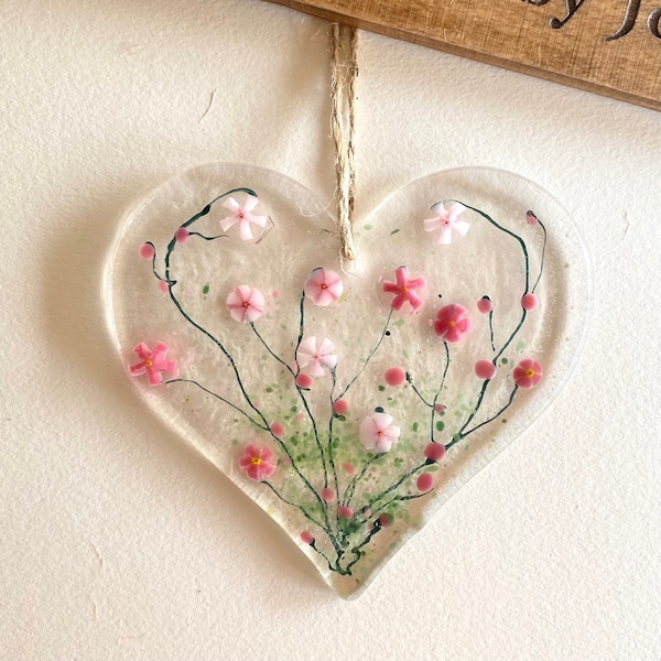 Pink flower heart - fused glass flower heart - gift -flower meadow - hanging heart decoration - valentines gift - countryside art