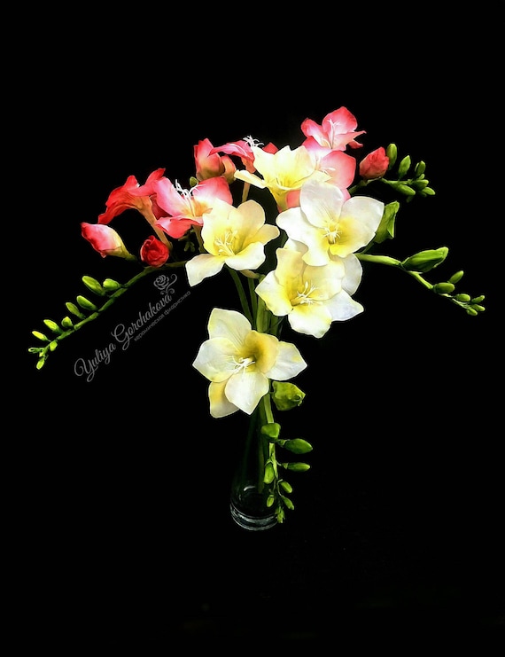 Silk Flower Floral Arrangements 22/" Freesia Bush