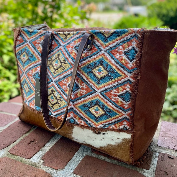 Myra Polos Aztec Canvas Tote for Women â€“ Tribal Print Body with Dual Leather Handles for Everyday Western Style main image 0