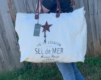 Vintage French Weekender, MYRA Summer Bag, Upcycled Canvas, Eco-friendly Bag, All White Canvas Duffle, White Overnight bag, Paris Love Gift