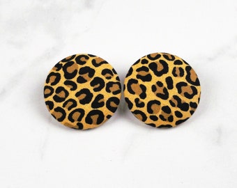 Orecchini a bottone leopardati, gioielli con stampa animalier audace, bottoni ricoperti in tessuto, orecchini oversize XL