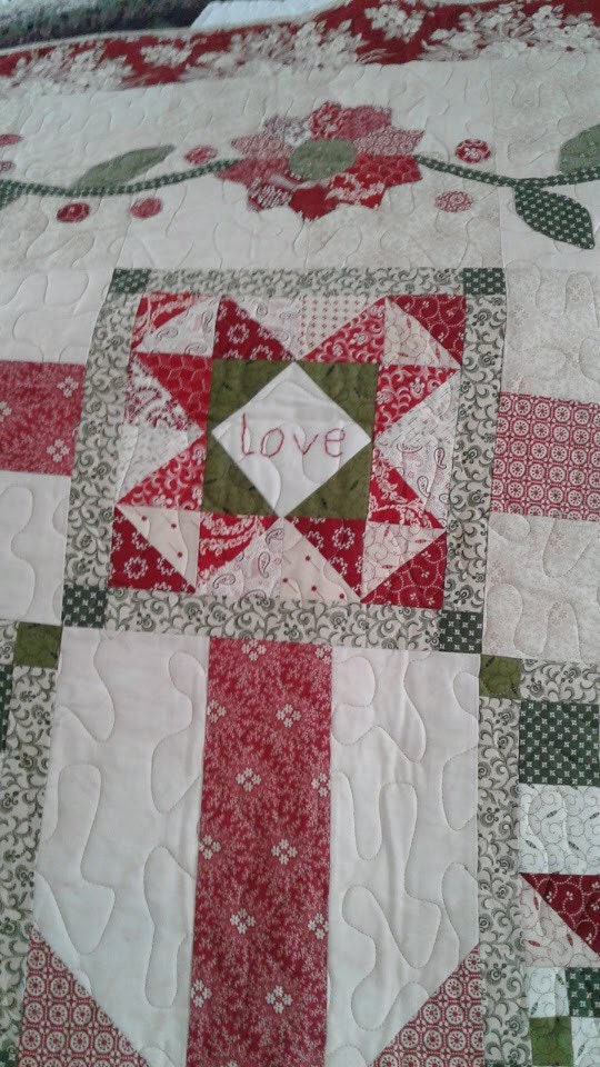 Vintage Blush Quilt, Handmade Quilt, Country Style Quilt, Rose Colored Quilt, Handmade Quilt for