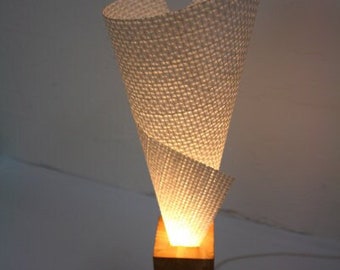 Stehlampe HAMAL