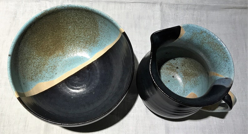 Unique pottery set bowl and jug image 3