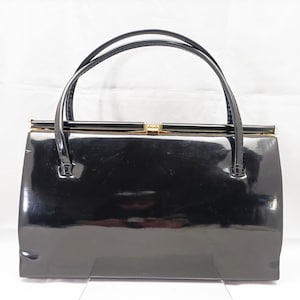 Vintage 1960s handbag