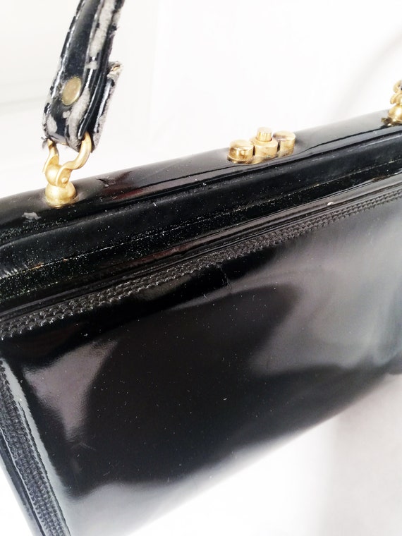Elegant shiny black vintage bag from the 60s - image 4