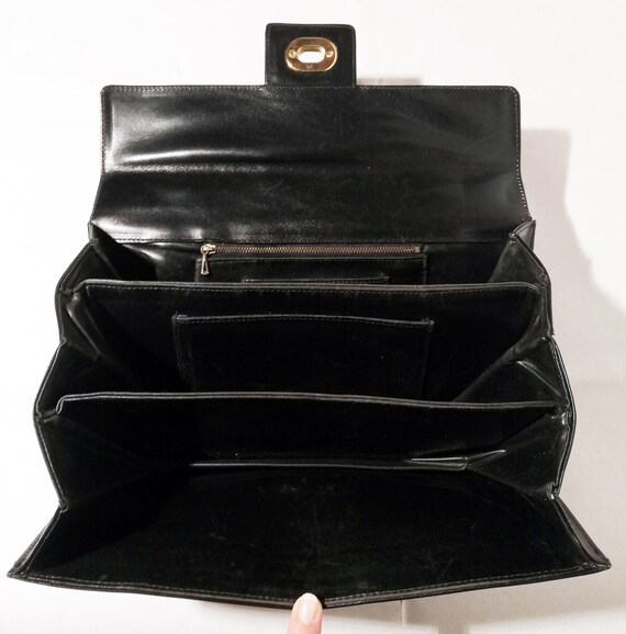 Original vintage leather handbag from the 1960s - image 8