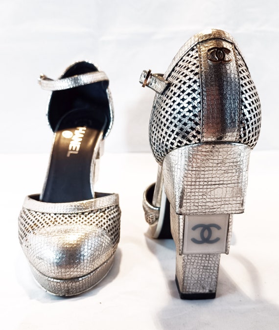 Chanel evening shoes hotsell