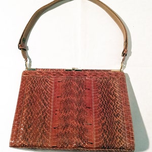 Bolso de piel de serpiente “Pelletterie c3” de los años 60