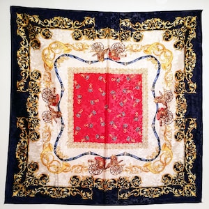 Beautiful vintage silk scarf, original from the 1980s