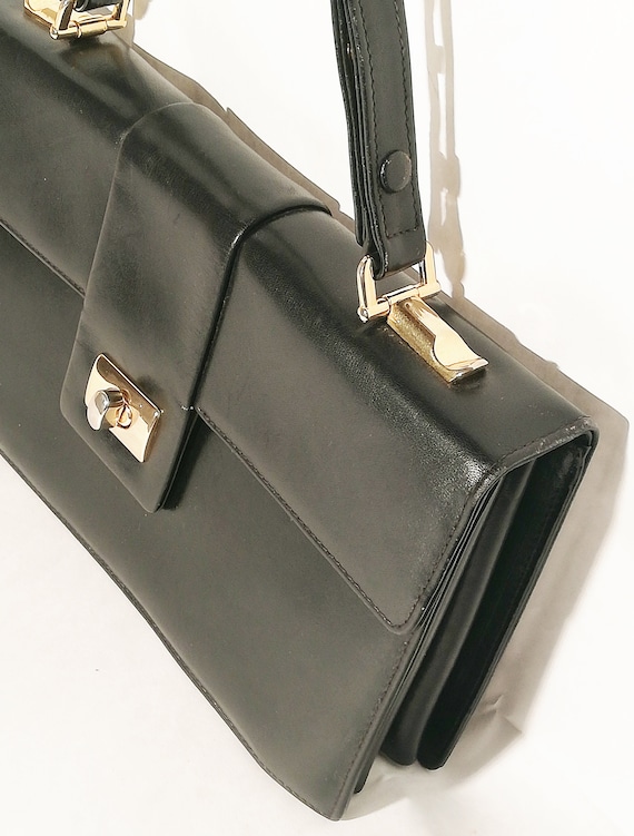 Original vintage leather handbag from the 1960s - image 3