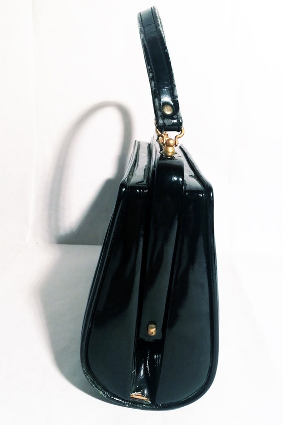 Elegant shiny black vintage bag from the 60s - image 3