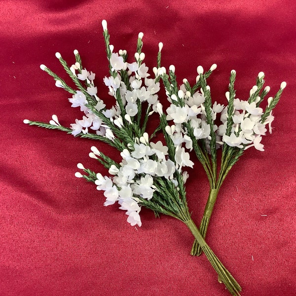 Heather silk flower sold in bunches of 12 stems x 3 bunches, 36 in total white or purple