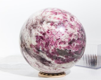 Esfera gigante de turmalina color ciruela: cristal curativo decorativo (13,2 cm)