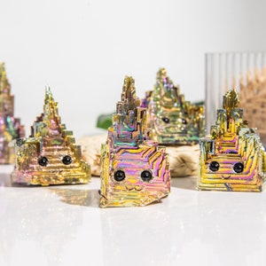 Wholesale Lot 1 lbs Natural Bismuth Hedgehogs