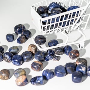 Wholesale 1 lbs Natural Sodalite Crystal Tumbles Sodalite Stones Healing Crystal
