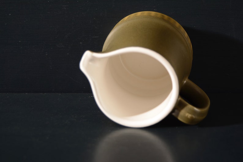 Vintage Creamer, Small Pitcher, Dark Olive bild 7