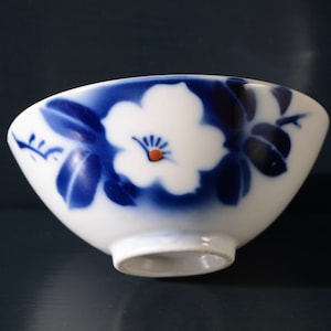Wide Camellia Rice Bowl