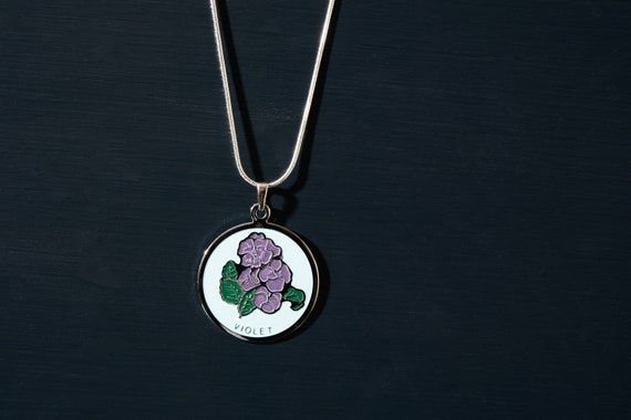 Vintage Enamel Violet Pendant with Silver Necklace - image 5