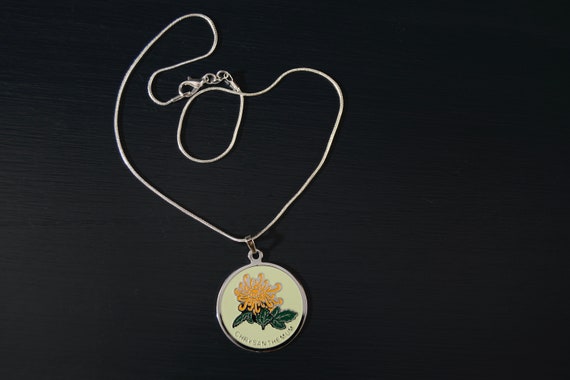 Vintage Enamel Chrysanthemum Pendant with Silver … - image 2