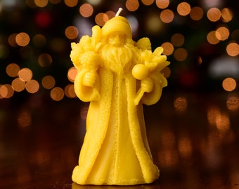 Santa Bearing Gifts Candle | Pure Beeswax | Handcrafted | Natural Honey Fragrance | Christmas Candle