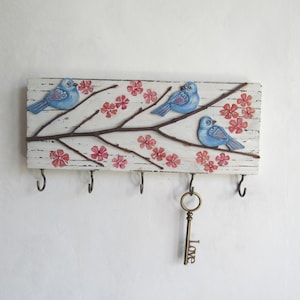 Bird Wall Key Holder with 5 Hooks: Cottage Farmhouse Decor