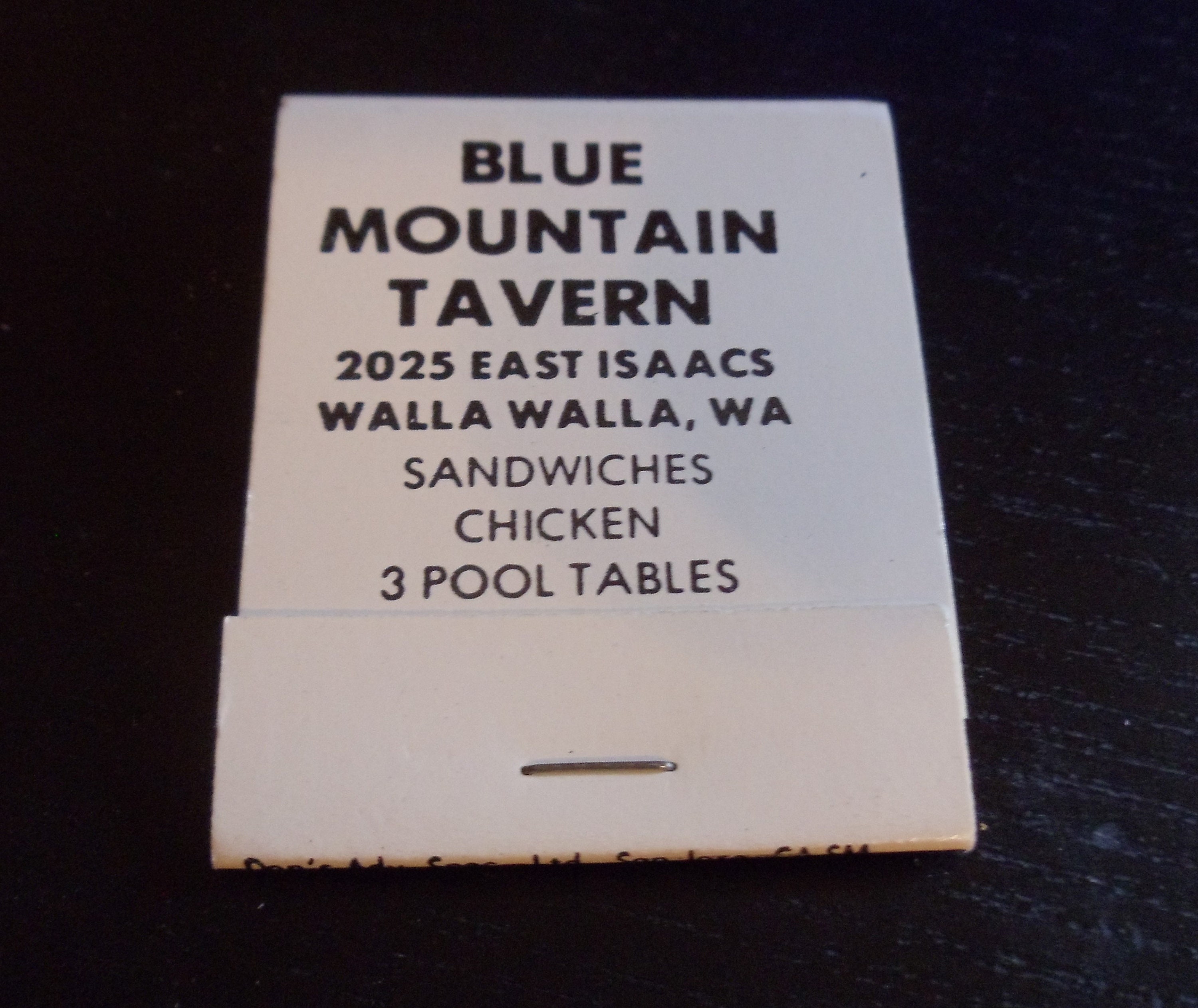Caja de cerillas de Blue Mountain Tavern, Walla Walla, WA (sin usar)