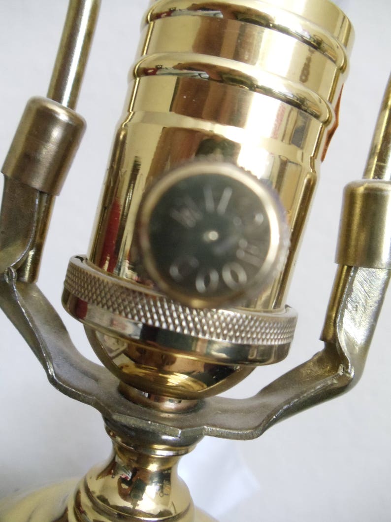 Wildwood Lamp Decanter Shaped Crystal and Brass Table Lamp retro 70's