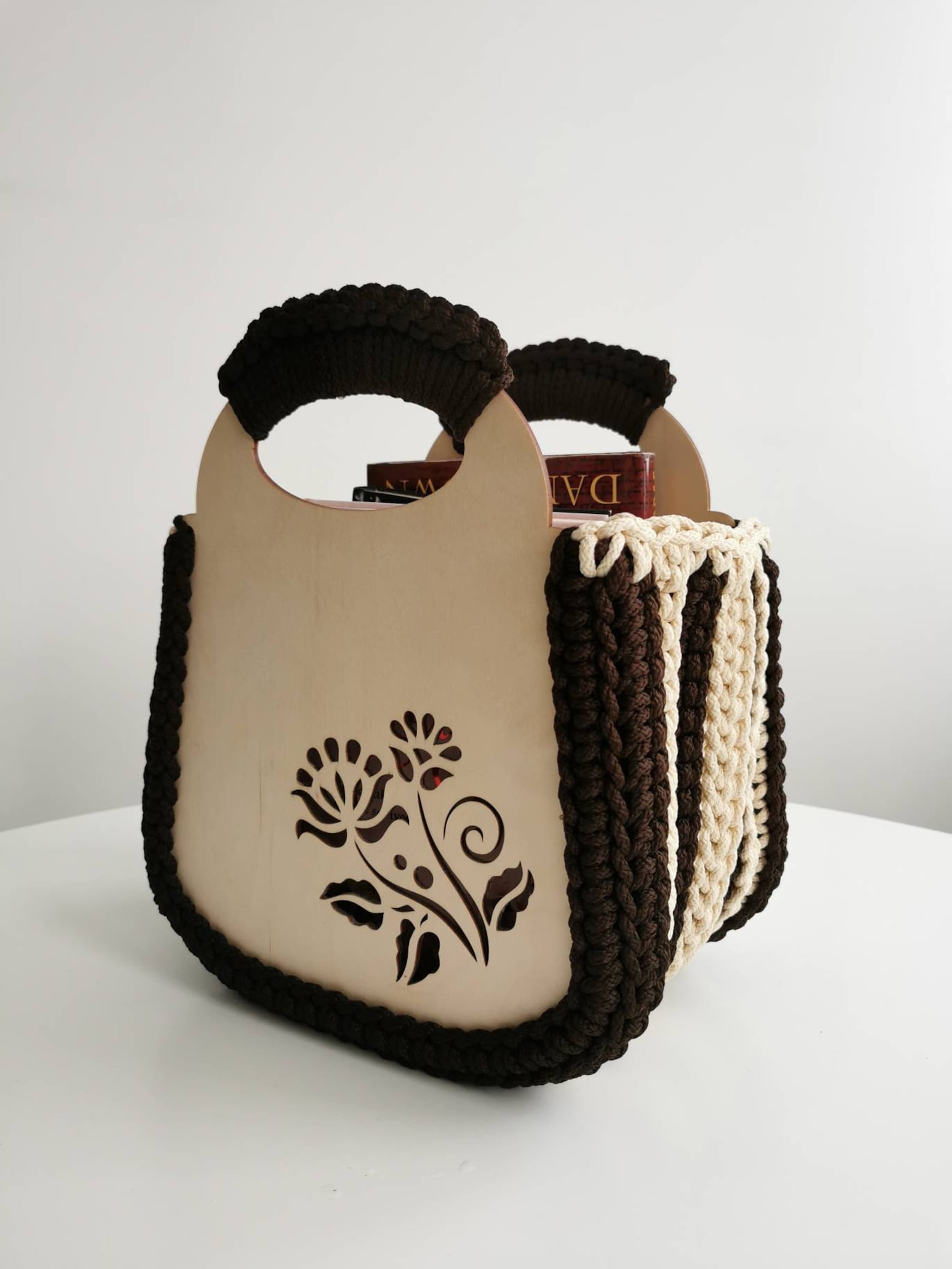 Handbag / Magazine / Bookcase Crochet Retro Style Detail - Etsy