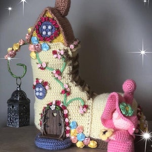 Crochet amigurumi toy, crochet pattern, Fairy House Boot and the Flower Wee Watcer image 4