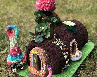 Crochet Tree Trunk Fairy House of Mr & Mrs Trickle, crochet pattern, crochet amigurumi fairy house