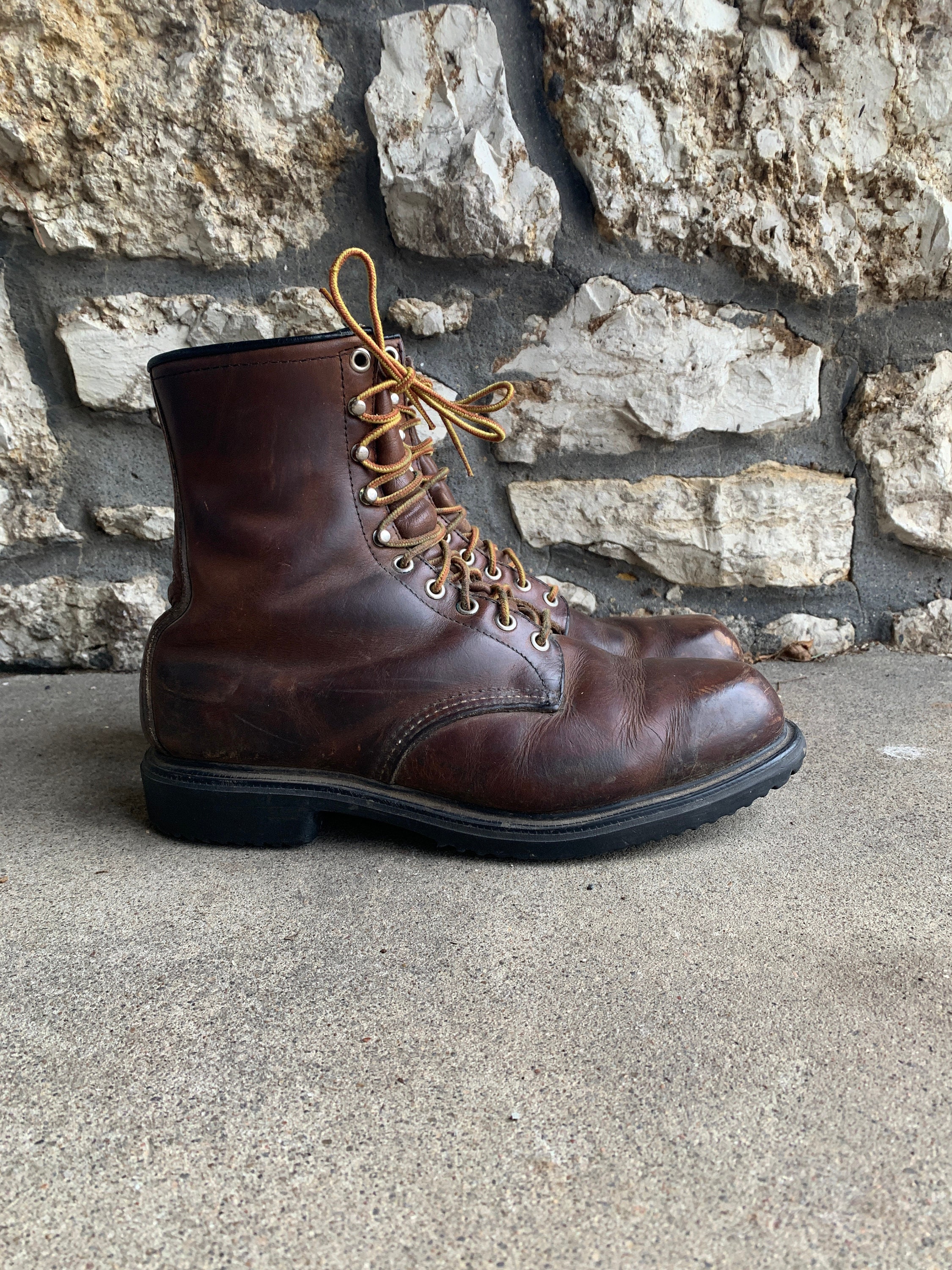 Vintage 1980s Red Wing Leather Work Hiking Boots Brown 10 1/2 10.5 D M Standard Width Lace up Hipster Work Punk Rare Designer Brand Name - Etsy Vintage 1980s Red Wing Leather Work Hiking Boots Brown 10 1/2 10.5 D M Standard Width Lace up Hipster Work Punk Rare Designer Brand Name - Etsy