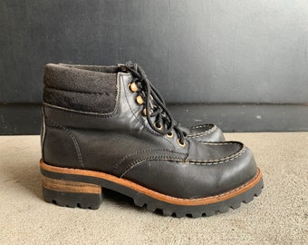 women's moc toe boots