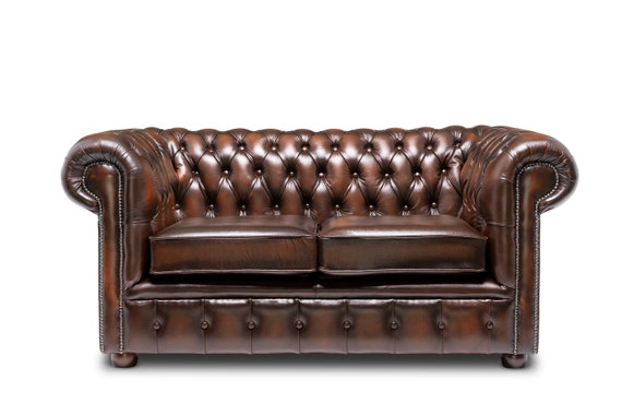 Timeless chesterfield sofa outlet