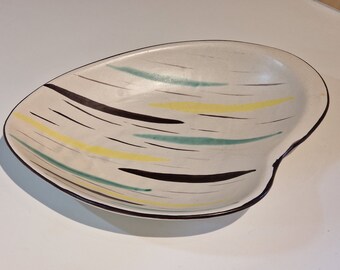 West German kidney shape bowl Model 444