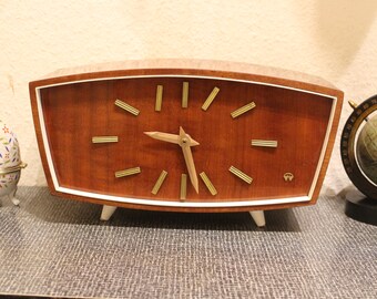 Horloge de table VEB WEIMAR milieu du siècle moderne années 60 vintage RDA horloge à quartz