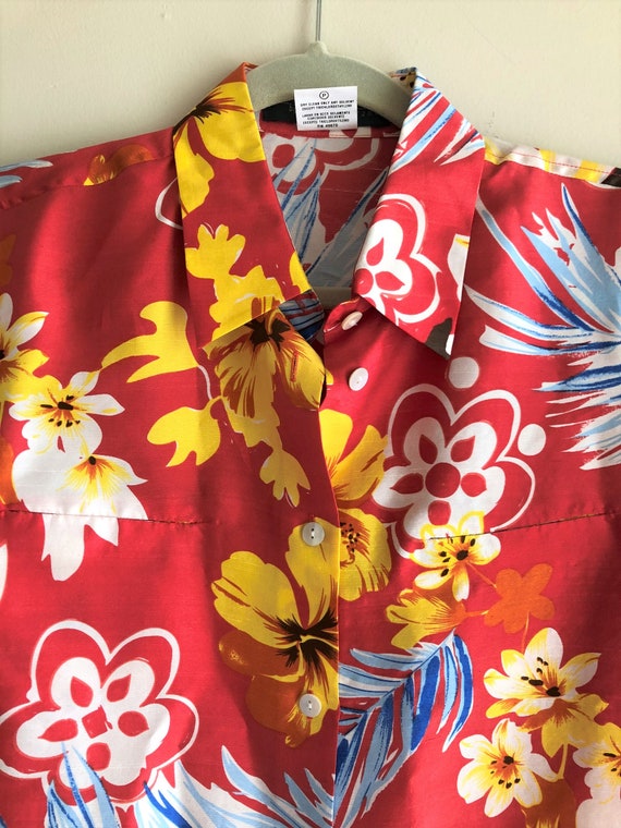 Silk Hawaiian Print Blouse Vintage 90's Tiki Red - image 2