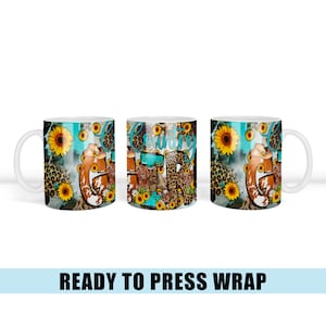 Puede incluir: Un dise&ntilde;o de sublimaci&oacute;n para una taza de cer&aacute;mica blanca con un tema de chica de campo. El dise&ntilde;o incluye un patr&oacute;n de piel de vaca, girasoles y el texto "Country Girl".
