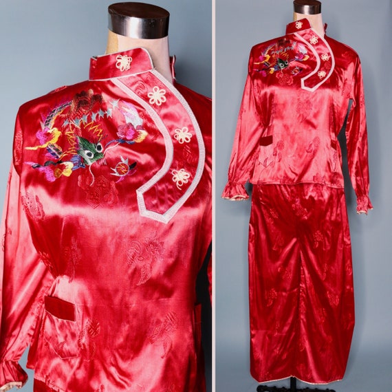 1940s / 50s | Vintage Satin WW2 Era Asian Souvenir
