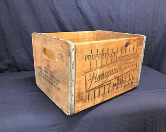 Vintage Honeywell Farms of Jamaica NY Wooden Milk Crate.