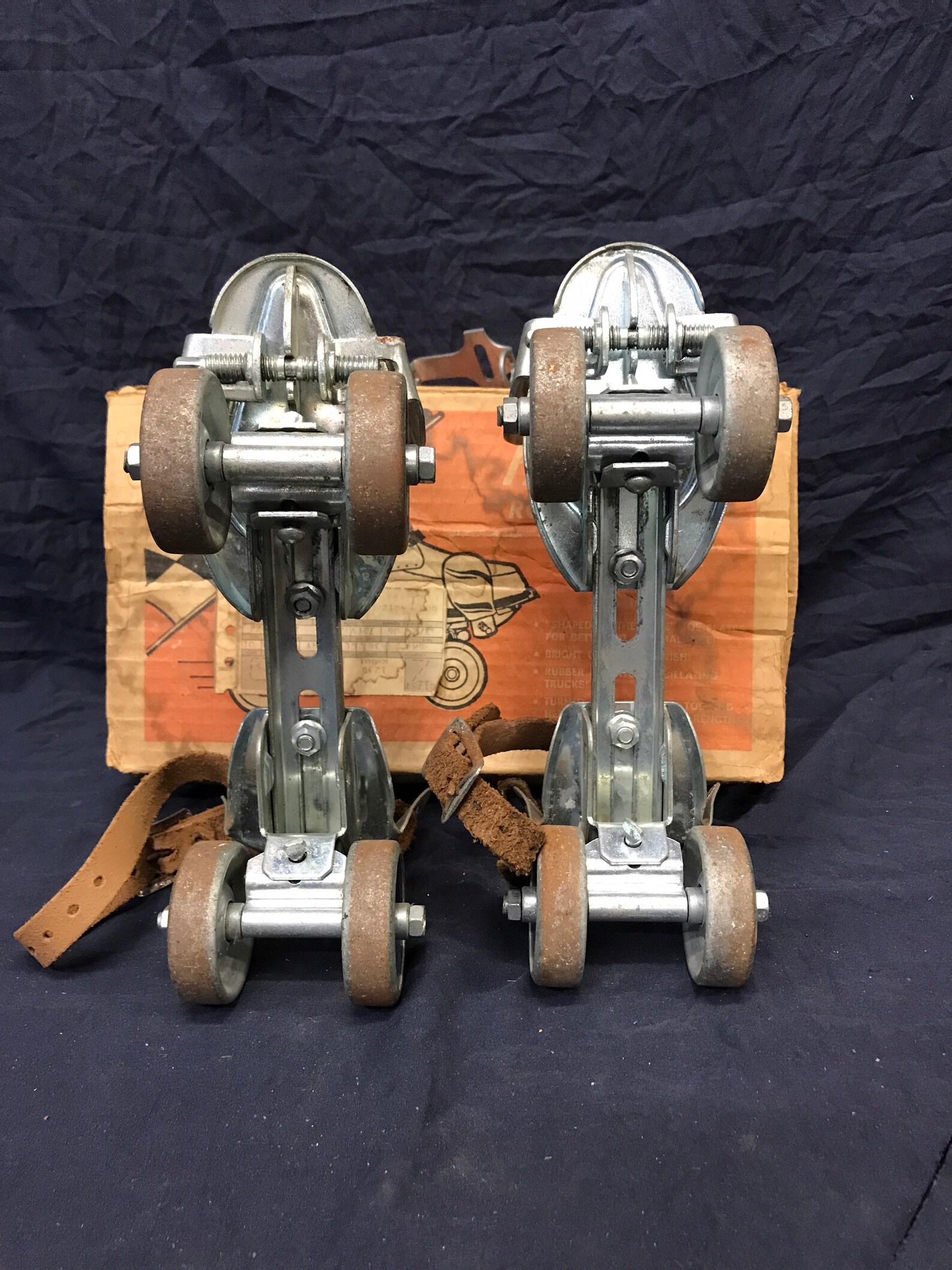 Vintage Wards Hawthorne roller skates. Etsy