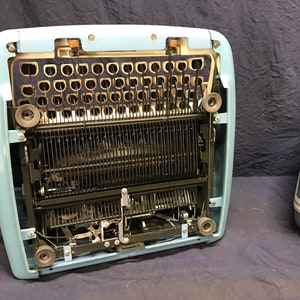 Vintage Royal Safari Portable Typewriter. Vintage Typewriter. Blue ...