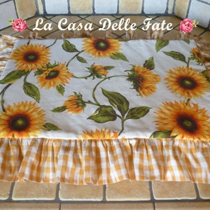 Housses de poêle tournesol jaune campagne-chic, housses de cuisine avec volant à carreaux jaunes, housses de poêle fleurs de campagne, protection plaque de cuisson