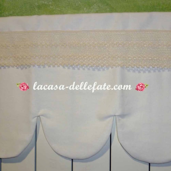 Customized shabby-chic radiator cover in fabric color of your choice wave cut with lace, radiator anti-dust protection