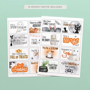 Può includere: Due fogli di biglietti a tema Halloween con varie illustrazioni e frasi. Le carte presentano immagini di fantasmi, zucche, gatti, mummie e ragni. Il testo include "Spook-tacular Day!" e "Full of Treats!".