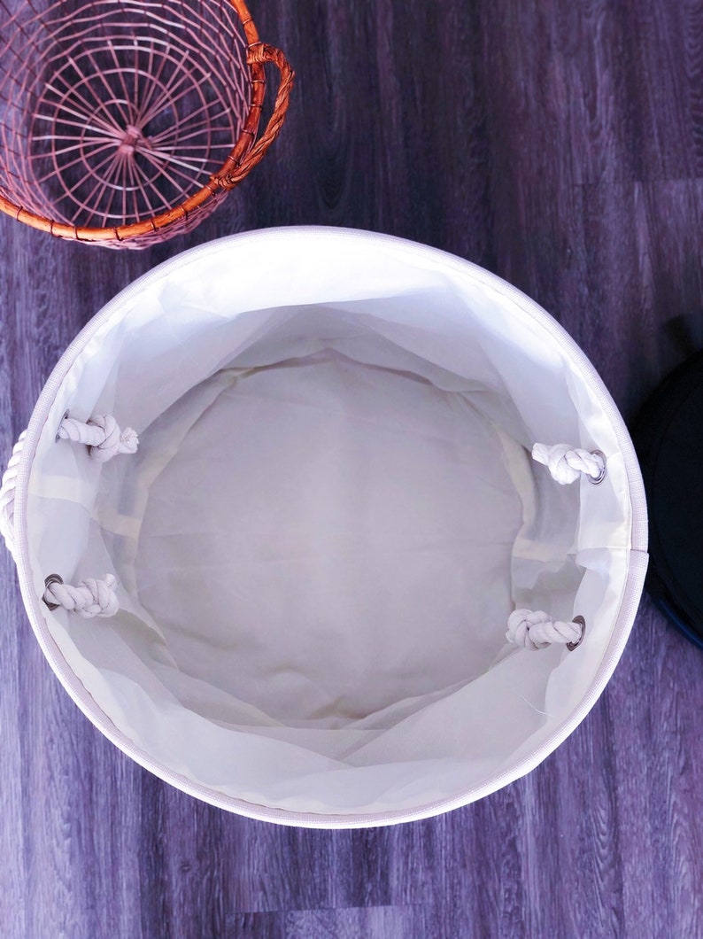 Funny Laundry Hamper to get organized