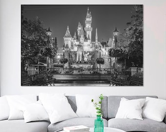 Arte de pared de Disney en blanco y negro de La Bella Durmiente, decoración para habitación infantil, regalo de cumpleaños y Navidad, listo para colgar.