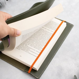 Paperback Book Cover | 3 Sizes | Book Dustcover | Leather Book Protector | Reusable Booksleeve | Simple A5 Notebook Cover