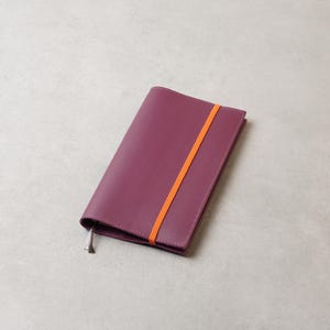 Ampia copertina in similpelle vegana per Hobonichi Weeks e Weeks Mega